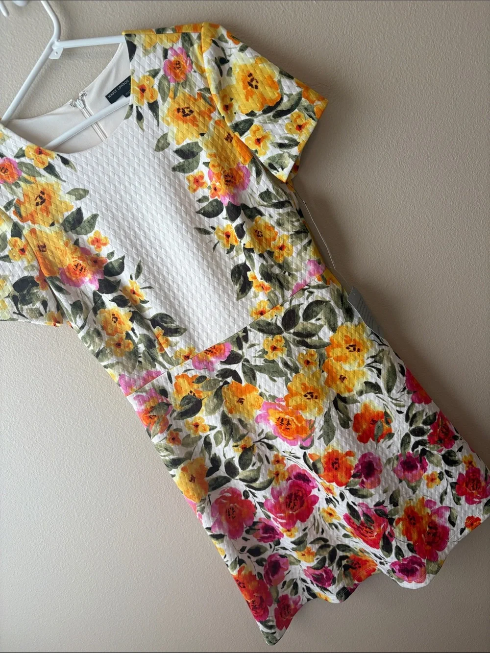 ✨NWT~Maggy London Floral 🌼 Dress✨